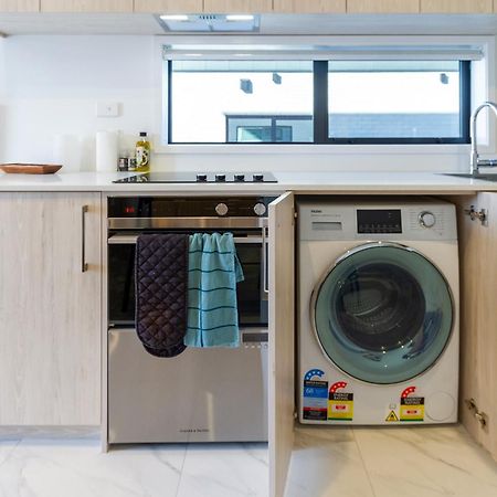 Charming Studio For 2 In The Central City Christchurch Exteriör bild